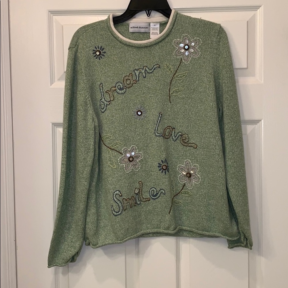 Alfred Dunner Medium sweater